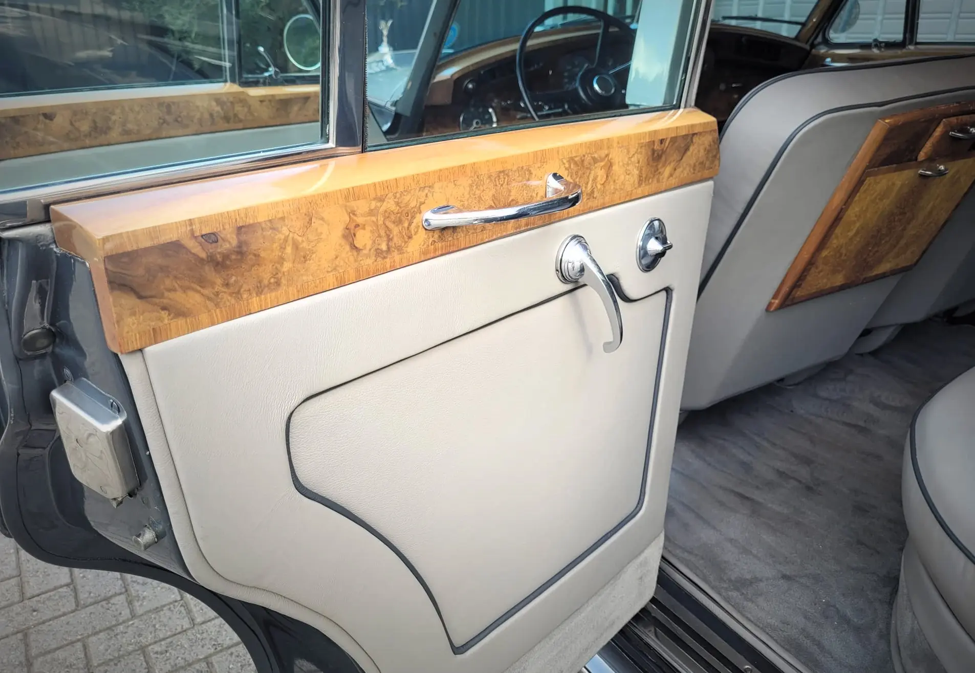 Rolls Royce Silver Cloud II