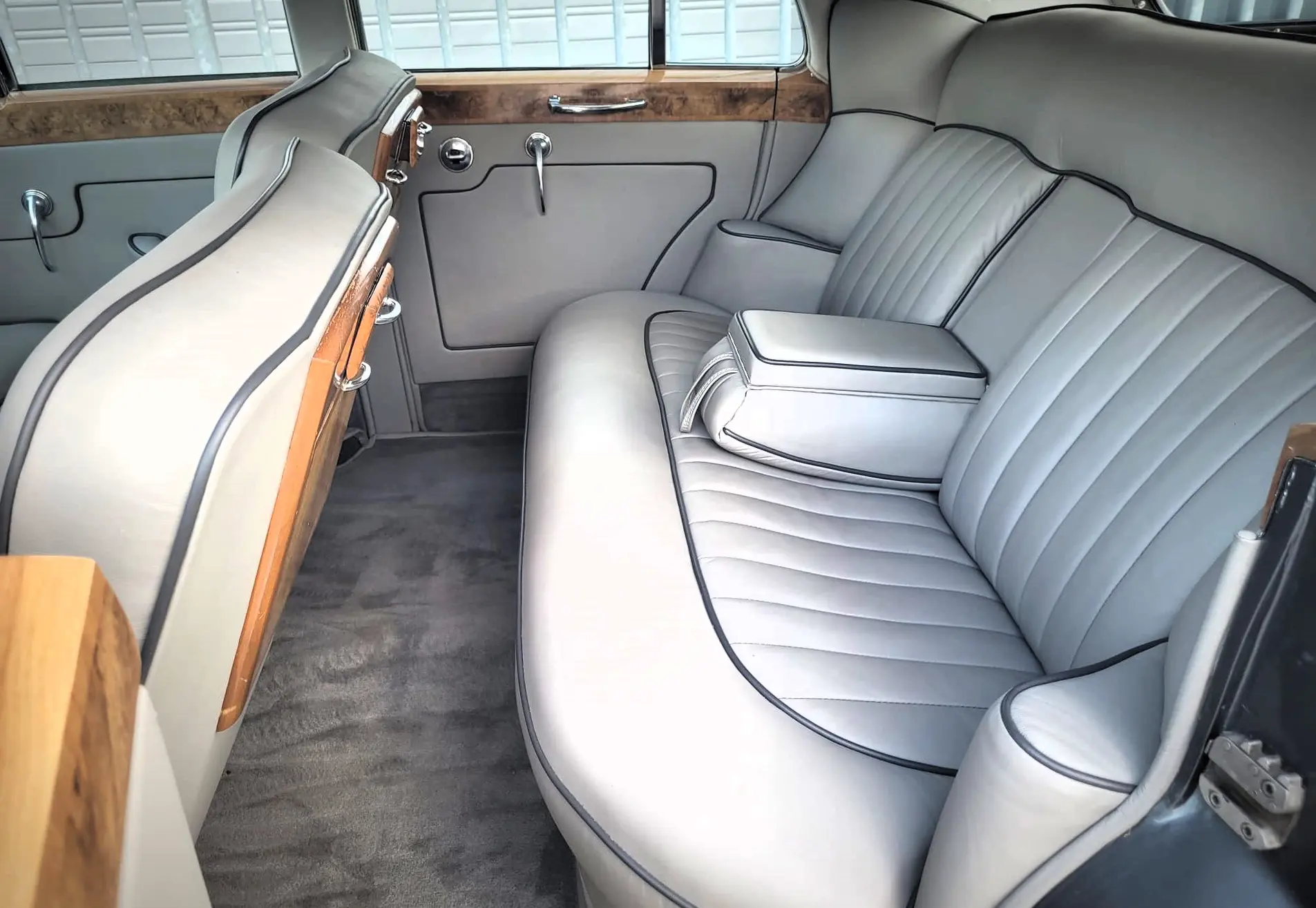 Rolls Royce Silver Cloud II