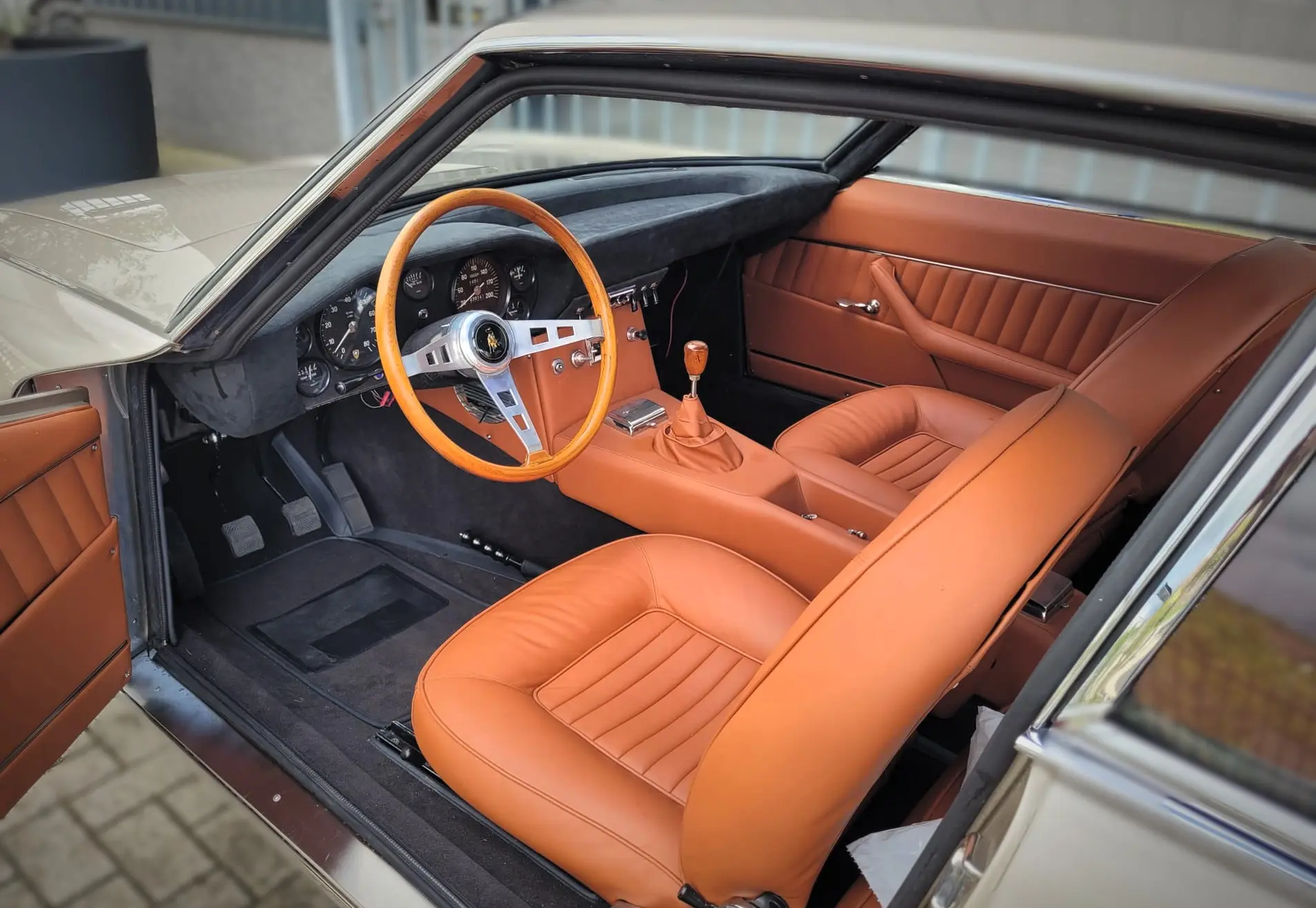 Lamborghini Islero