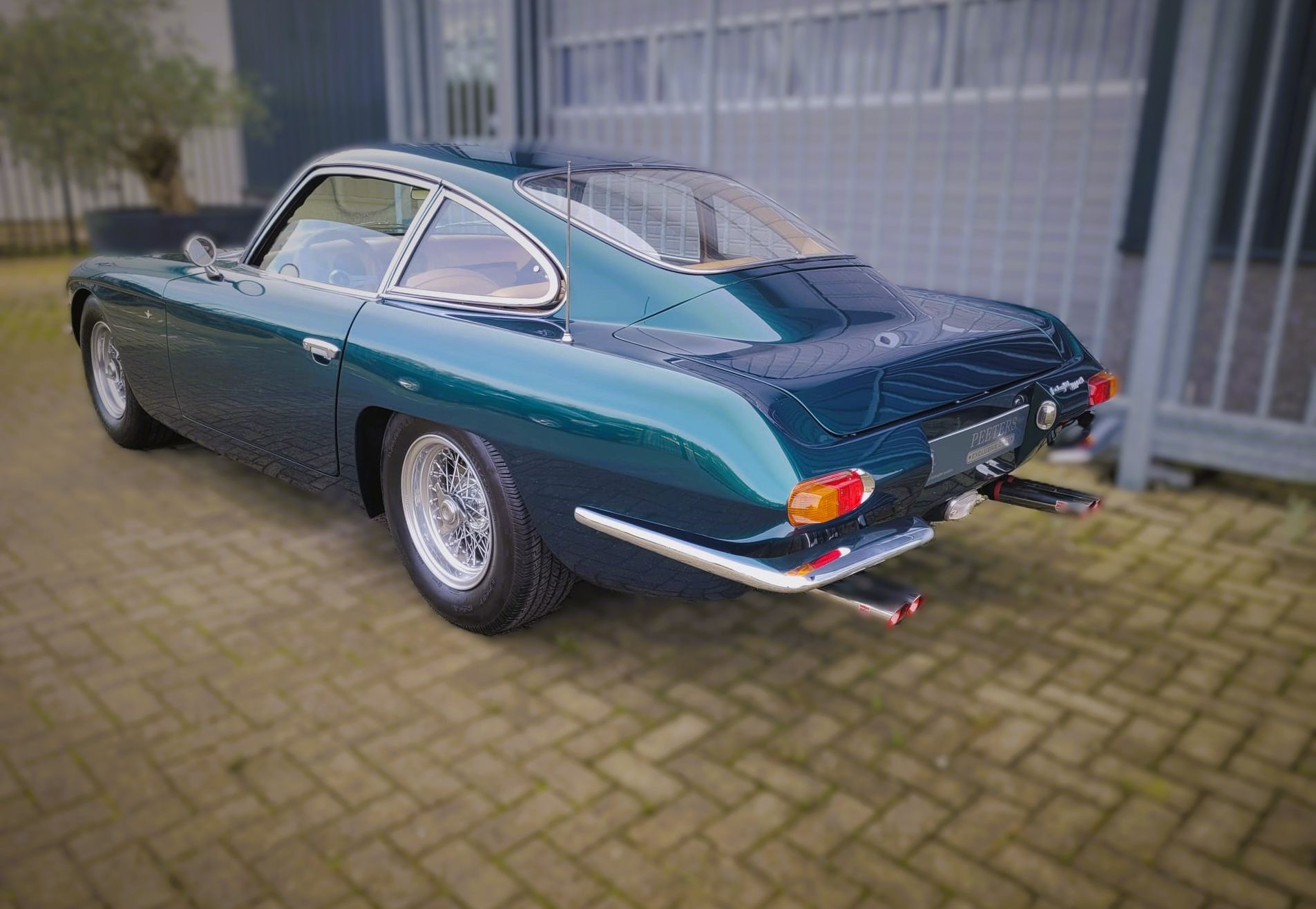 Lamborghini 400GT