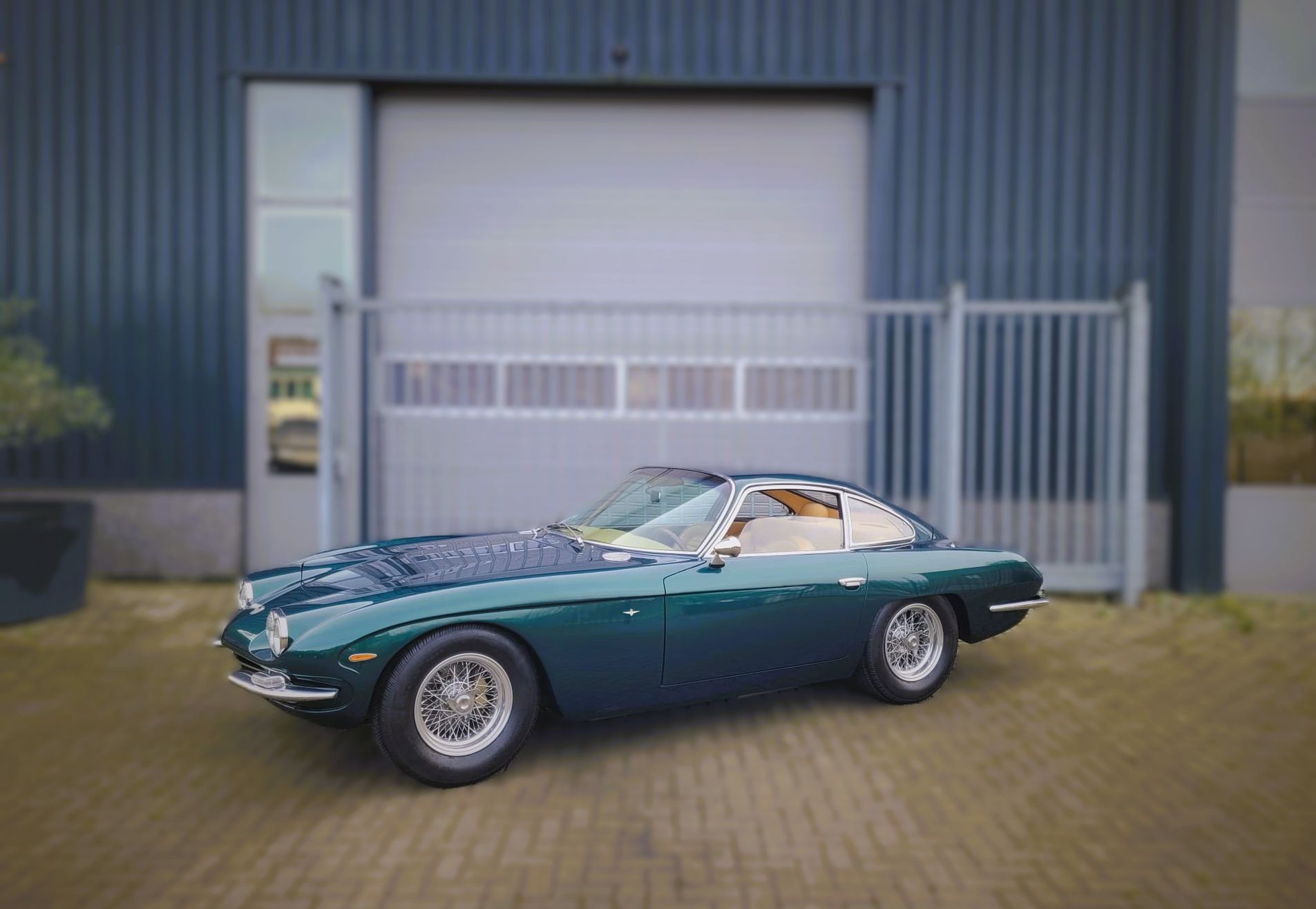 Lamborghini 400GT
