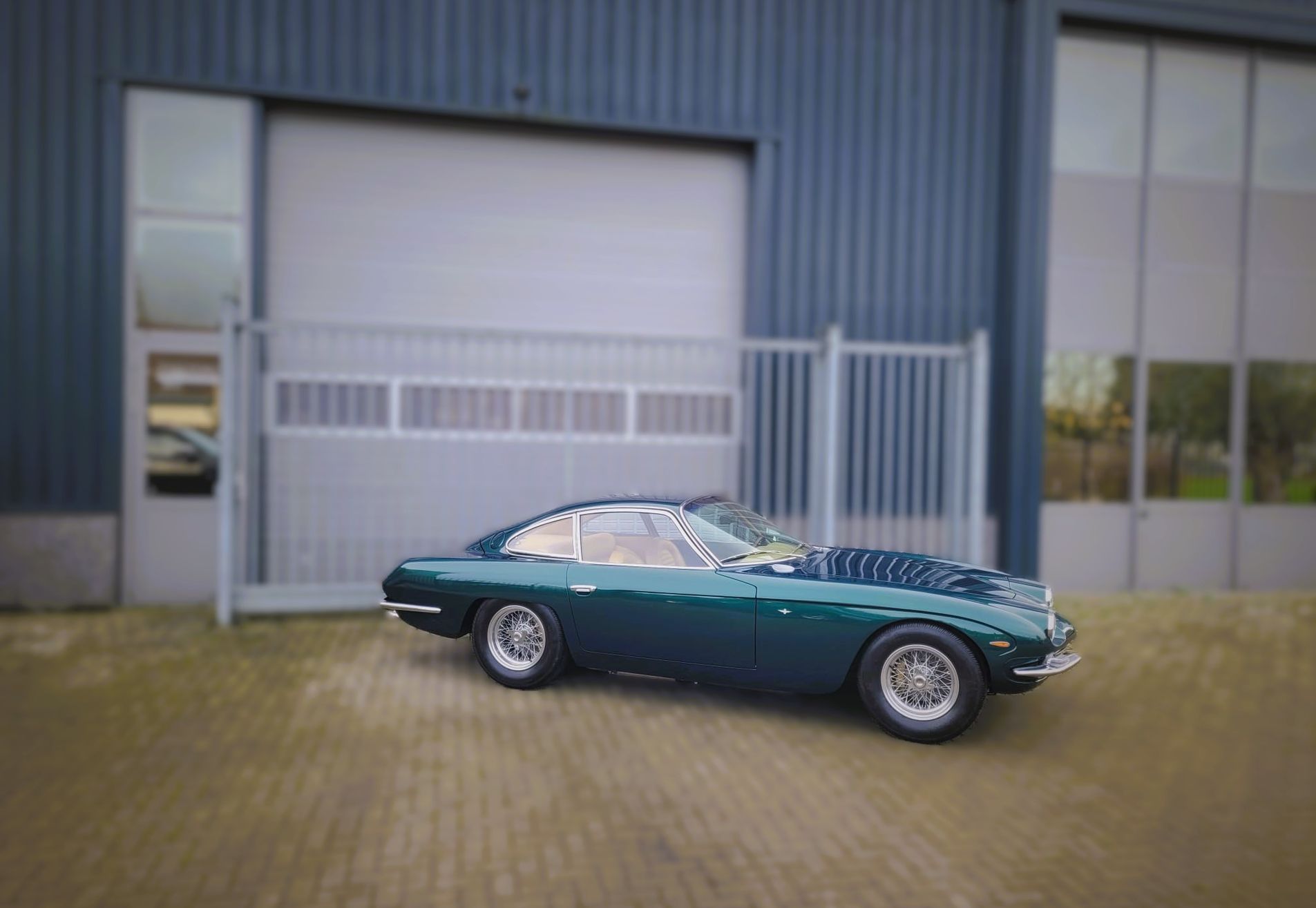 Lamborghini 400GT