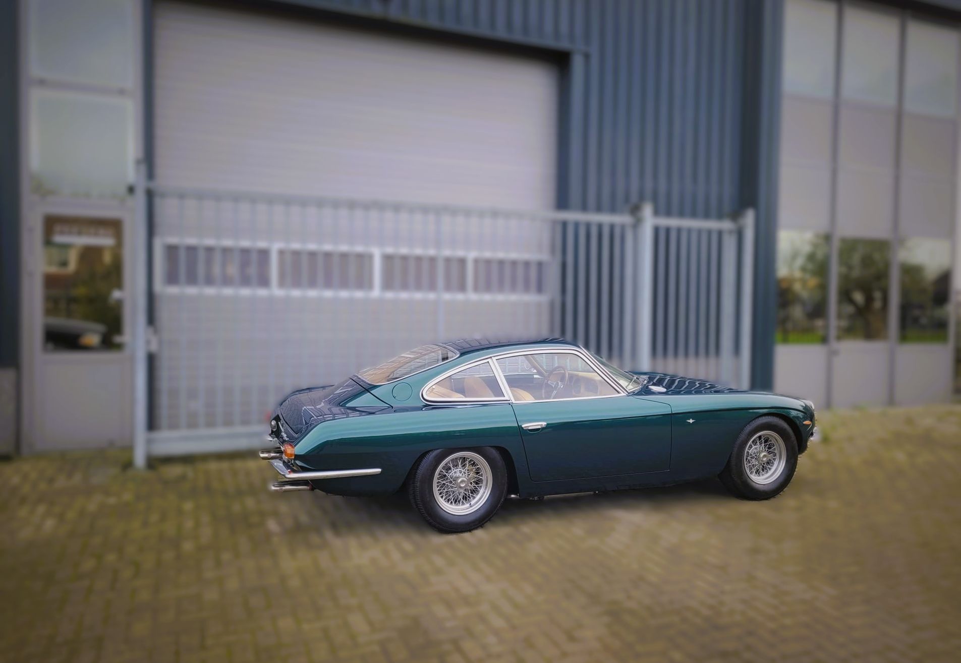 Lamborghini 400GT