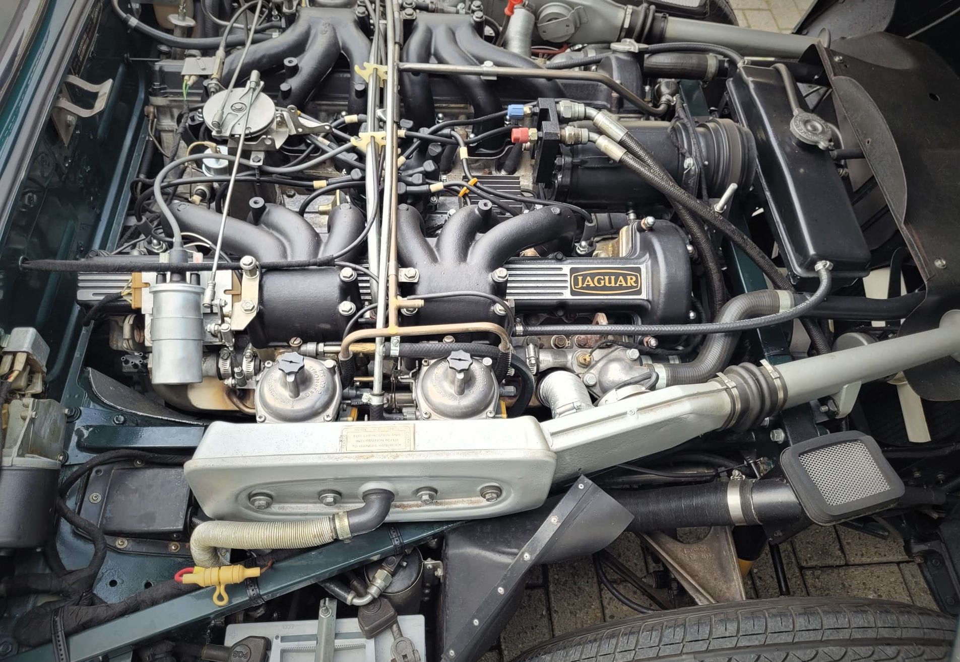 Jaguar E-type V12 roadster