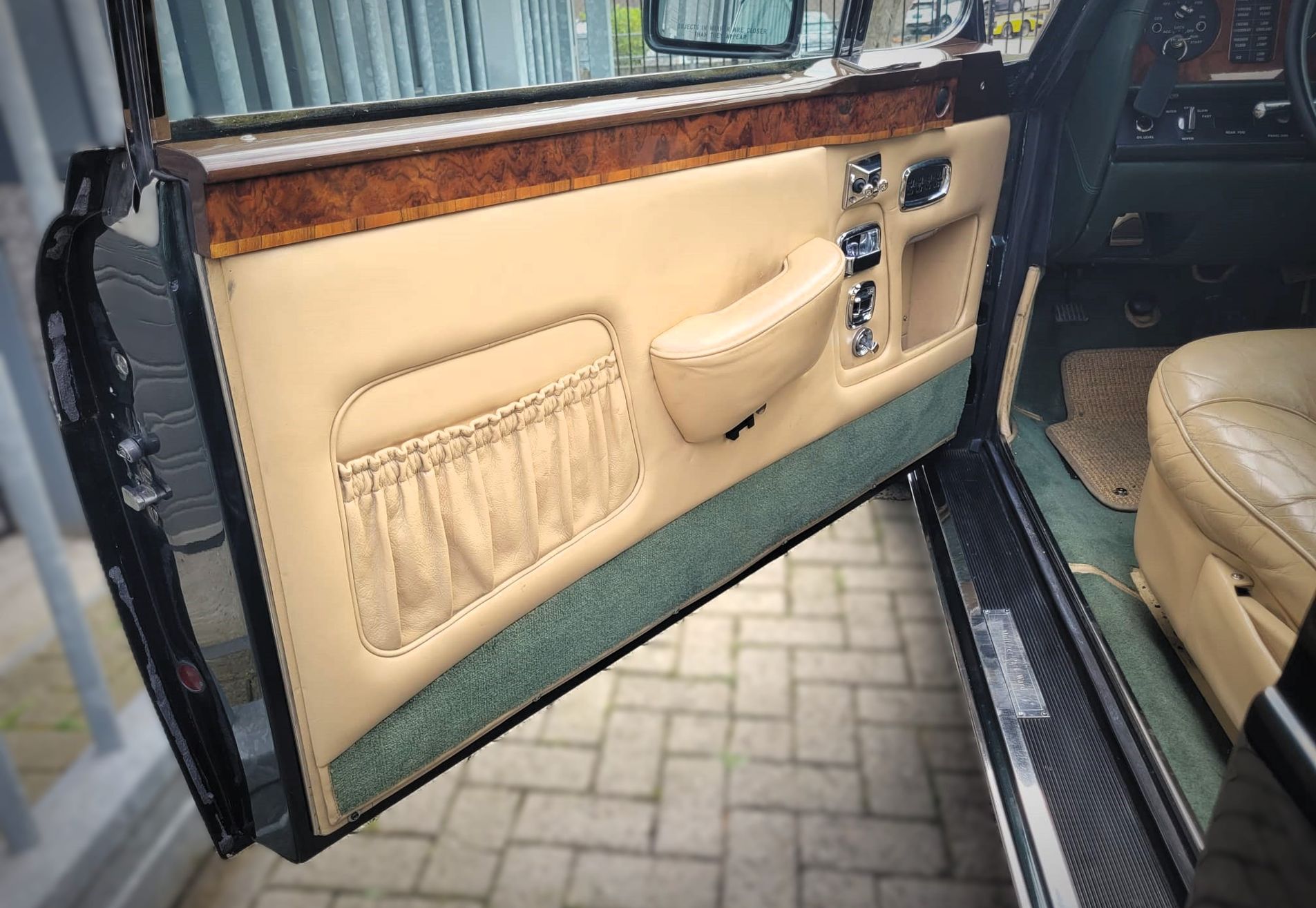 Rolls Royce Corniche II