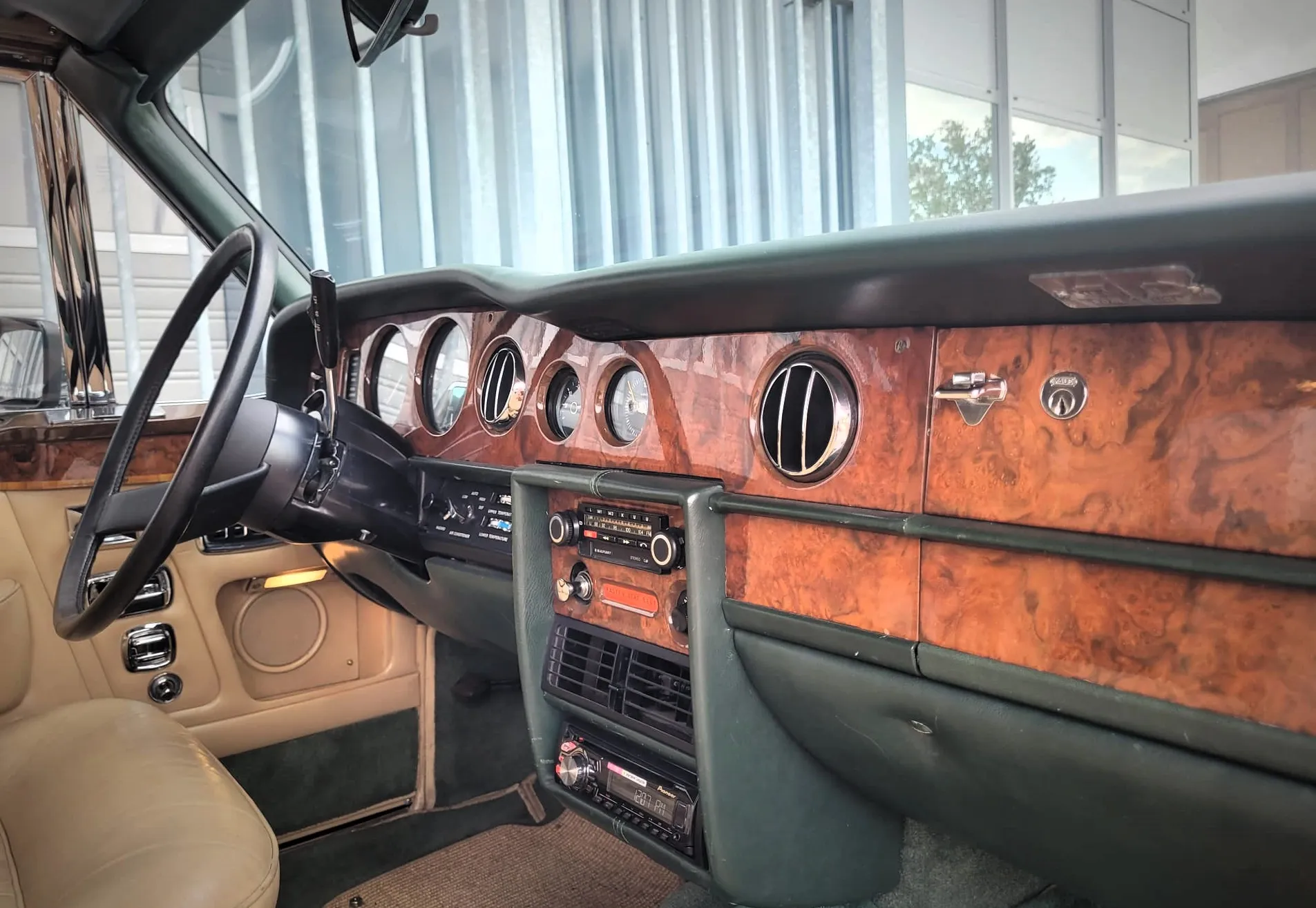 Rolls Royce Corniche II