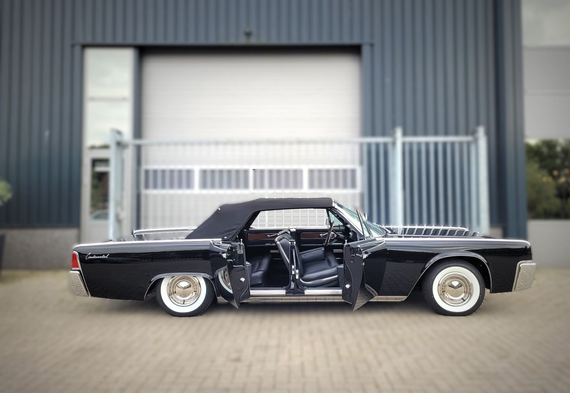 Lincoln Continental Convertible