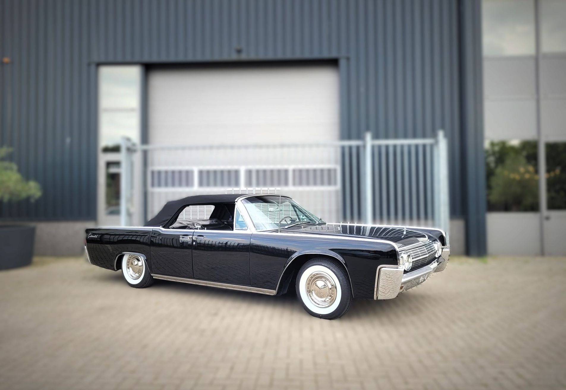 Lincoln Continental Convertible