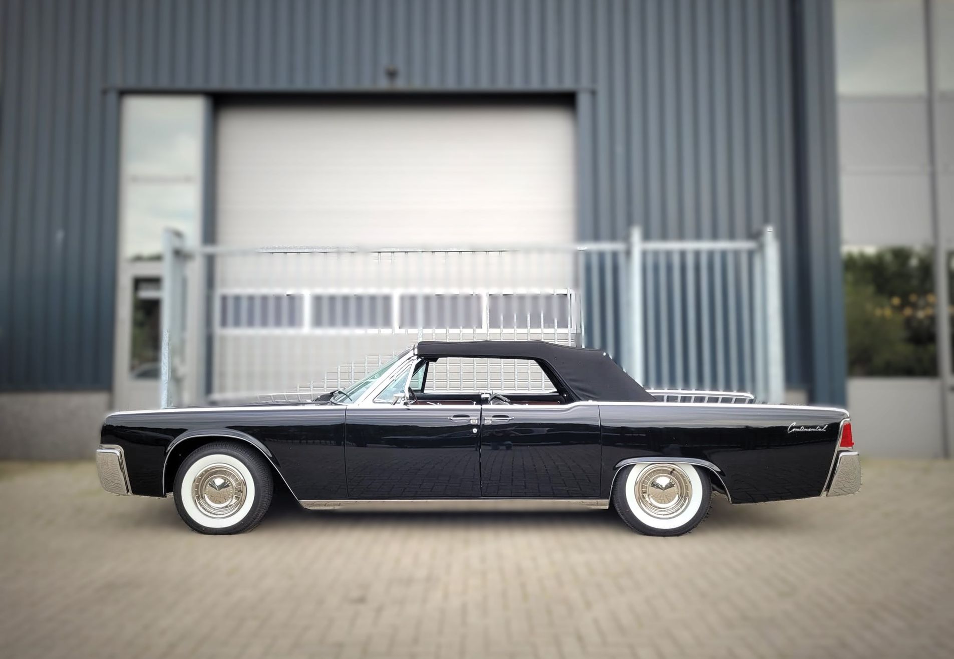 Lincoln Continental Convertible