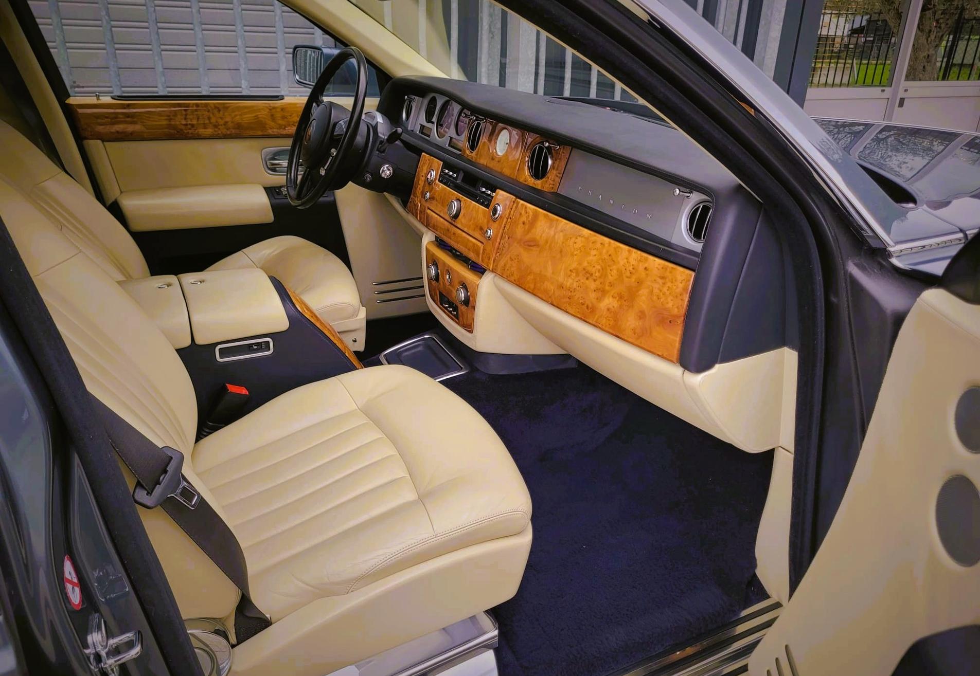 Rolls Royce Phantom